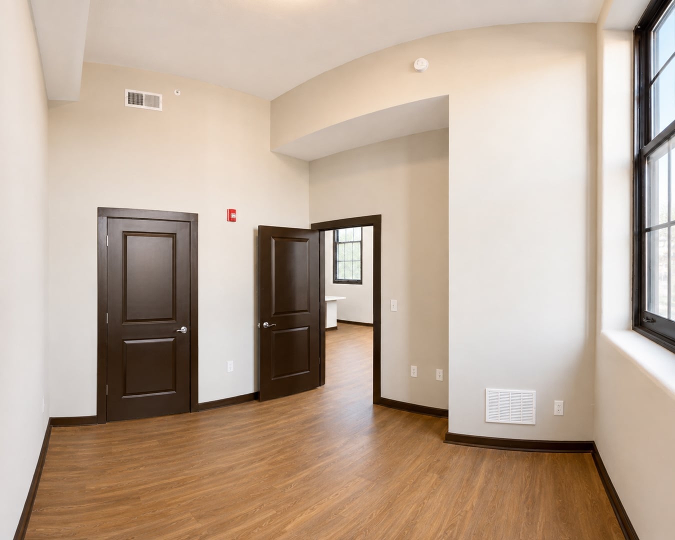 Sands Senior gallery 3